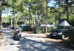 Emplacements camping lacanau
